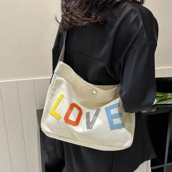 "LOVE” canvas tote! NEW STYLE! NWT - Picture 3 of 3